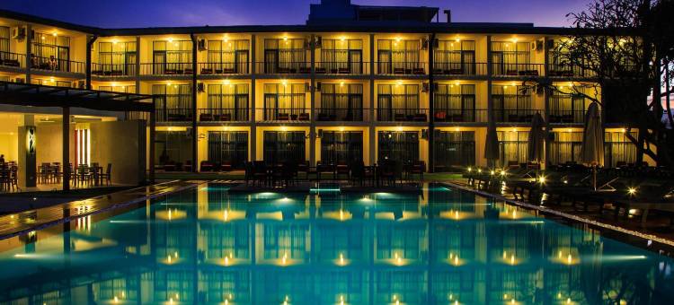 卡默洛海滩酒店(Camelot Beach Hotel)图片