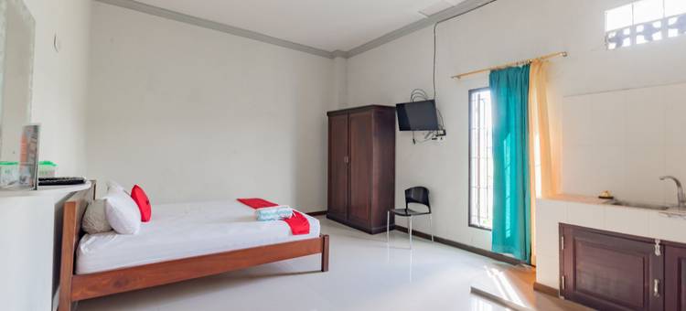 红多兹酒店-近三马林达GOR森帕加(RedDoorz Near Gor Sempaja Samarinda)图片