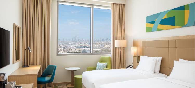 迪拜科学园假日套房酒店(Holiday Inn & Suites Dubai Science Park)图片