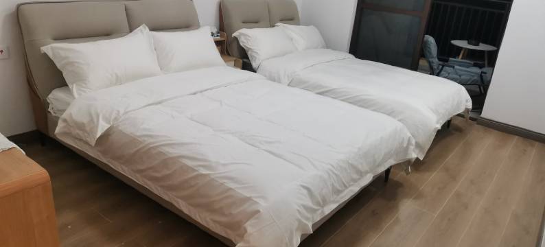 21绿葱坡滑雪场民宿(东大路分店)图片