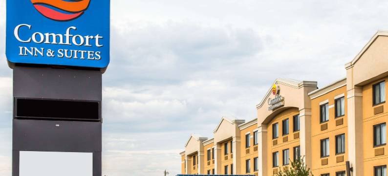 舒适套房酒店(Comfort Inn & Suites)图片