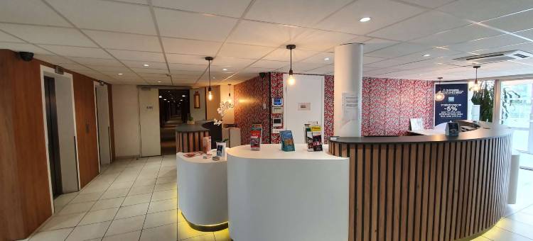 基里亚德埃克斯米勒普兰康帕涅酒店(Kyriad Aix les Milles - Plan de Campagne)图片