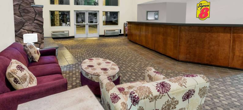 梅德福市中心速8酒店(Super 8 by Wyndham Central Pt Medford)图片