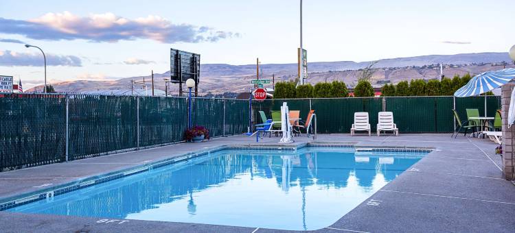 文纳奇6号汽车旅馆(Motel 6 Wenatchee, WA)图片