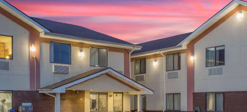 阿波马托克斯温德姆速8酒店(Super 8 by Wyndham Appomattox VA)图片