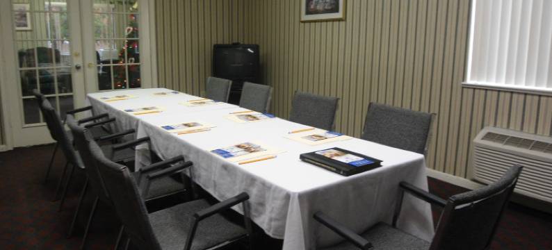 休斯顿布鲁克NW美洲最佳价值套房酒店(Americas Best Value Inn & Suites Houston/Brookhollow Northwest)图片