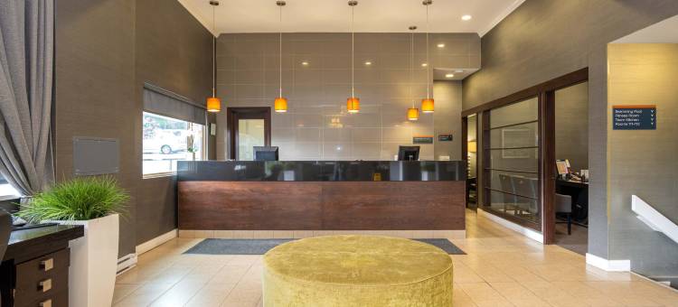 桑德曼威廉斯莱克套房酒店(Sandman Hotel & Suites Williams Lake)图片