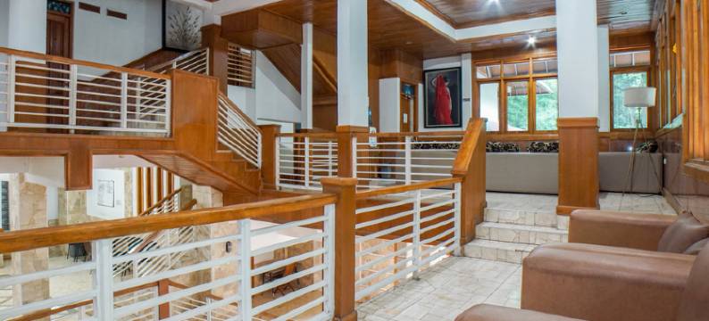 特塔纱丽耐斯旅馆(Tirtasari Nice Guest House)图片