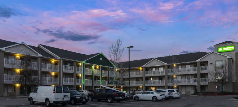 奥罗拉丹佛机场霍姆汤公寓(HomeTowne Studios Denver - Airport/ Aurora)图片