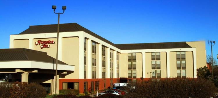 德梅因机场欢朋酒店(Hampton Inn des Moines-Airport)图片