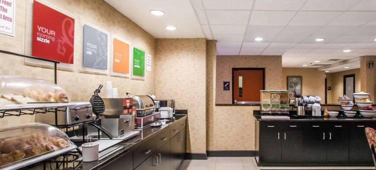 蒙哥马利伊斯特切斯舒适套房酒店(Comfort Inn & Suites Montgomery Eastchase)图片