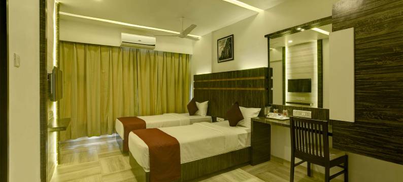 Hotel Crown Inn图片