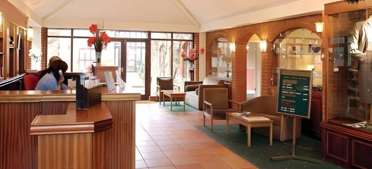 骑士山Spa酒店，贝斯特韦斯特品质精选(Knights Hill Hotel & Spa)图片