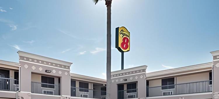 迈克艾伦市中心速8酒店(Super 8 by Wyndham McAllen/Downtown/La Plaza Mall)图片