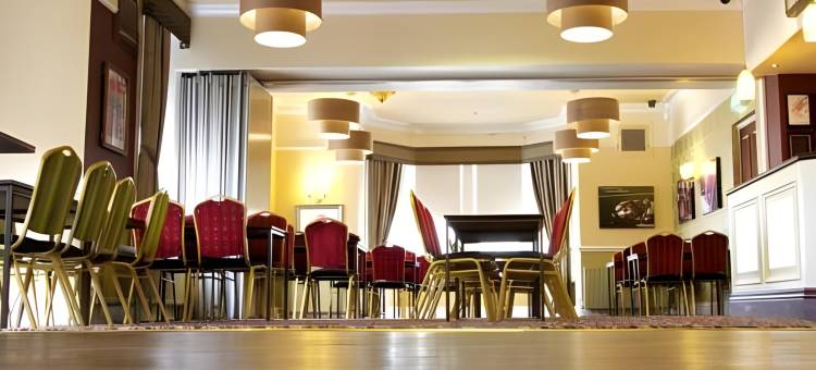 费恩赫斯特旅馆 - 格林国王旅馆(The Fernhurst by Greene King Inns)图片