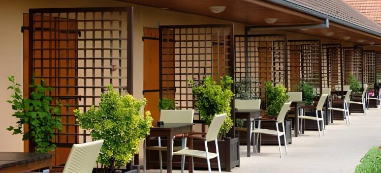 克洛斯巴丹酒店(Hôtel Le Clos Badan)图片