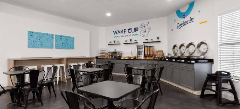 奥兰多布埃纳维斯塔湖南呗盟酒店(Baymont by Wyndham Orlando Lake Buena Vista South)图片