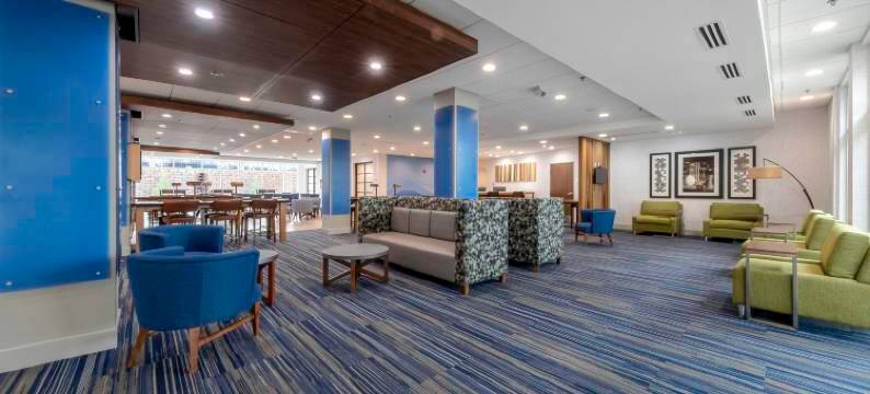 斯丹顿智选假日套房酒店(Holiday Inn Express & Suites STAUNTON by IHG)图片