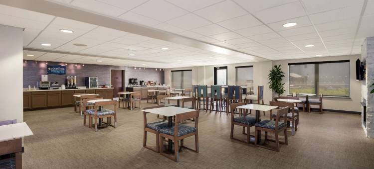 西艾叙莉套房酒店(Clarion Pointe Charleston - West Ashley)图片