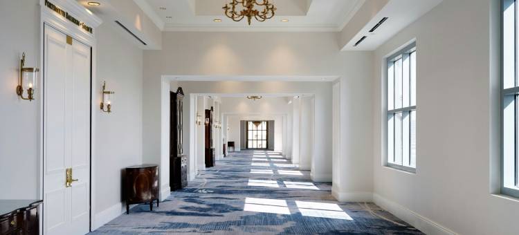 朴茨茅斯诺福克海滨万丽酒店(Renaissance Portsmouth-Norfolk Waterfront Hotel)图片
