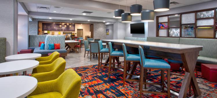 帕黎丝希尔顿欢朋酒店(Hampton Inn by Hilton Paris)图片