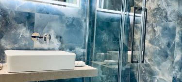 莉娜套房和房间(Lina Suites & Rooms)图片