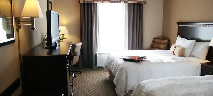 希尔顿欢朋酒店-托皮卡(Hampton Inn Topeka)图片