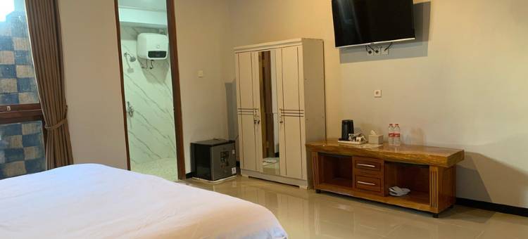 ZIRI的奥辛别墅度假村(Hotel Butik Cafe & Resto Pesona Osing)图片