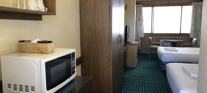 堪培拉莱纳姆汽车旅馆(Canberra Lyneham Motor Inn)图片