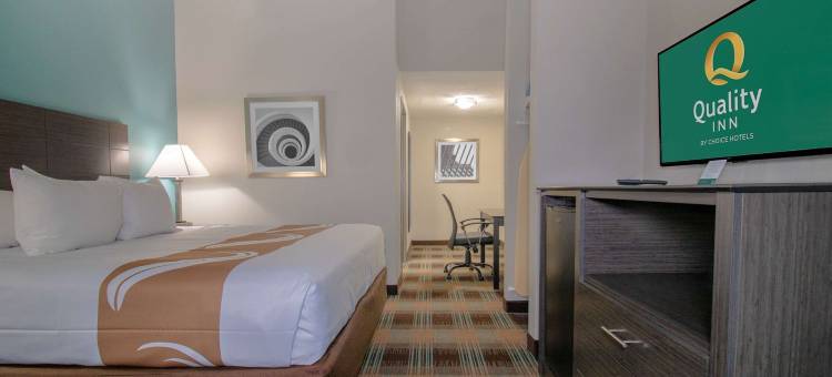 品质酒店(Quality Inn Roseville-Detroit North)图片