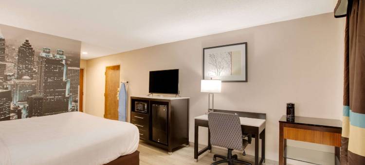 亚特兰大机场大学公园凯隆波因特酒店(Clarion Pointe Atlanta Airport College Park)图片