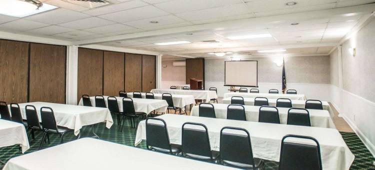 沙莫肯大坝-锡林斯格罗夫伊克诺套房旅馆(Econo Lodge Inn & Suites Shamokin DAM - Selinsgrove)图片