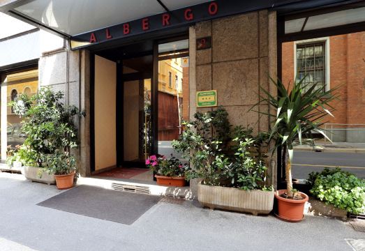 Hotel Pavone Hotel Overview