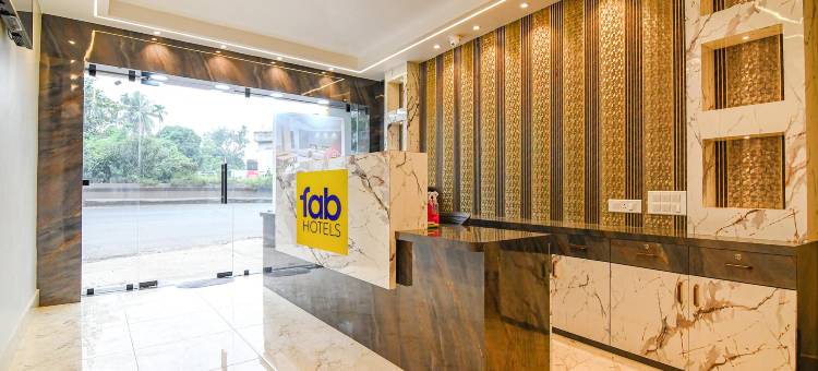 法布JP - 萨塔拉加奇火车站酒店(FabHotel JP - Nr Sataragachhi Railway Station)图片