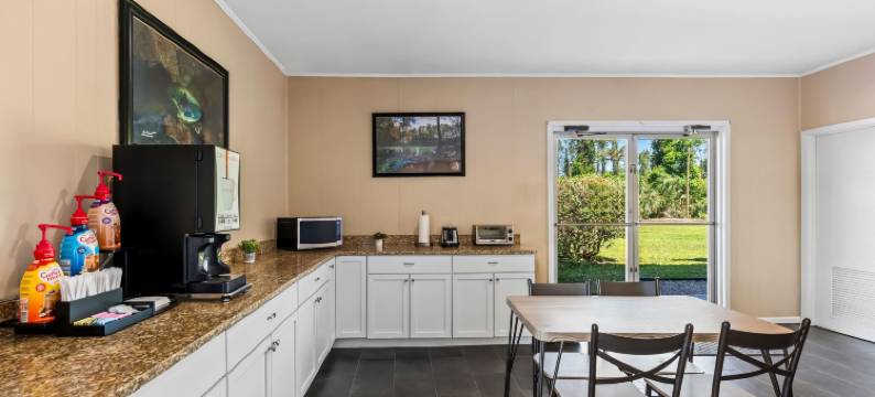 伊克诺旅馆(Econo Lodge)图片