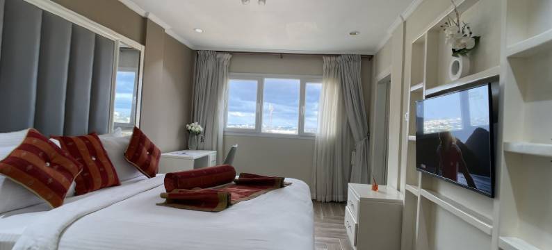 苏伊塔酒店(Suita Hotel)图片