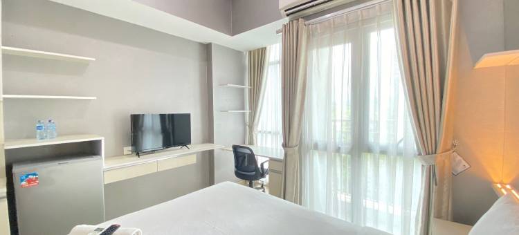 在塔曼梅拉蒂贾提南戈公寓的宜人工作室房(Pleasant Studio Room at Taman Melati Jatinangor Apartment)图片