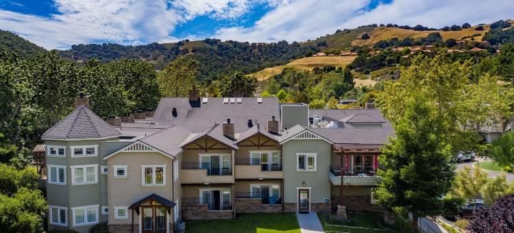 阿维拉乡村酒店(Avila Village Inn)图片