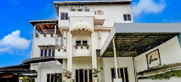 OYO 94566 维斯玛察西塔(Hotel O Banda Aceh Near Masjid Raya Baiturrahman Formerly Wisma Tsacita)图片