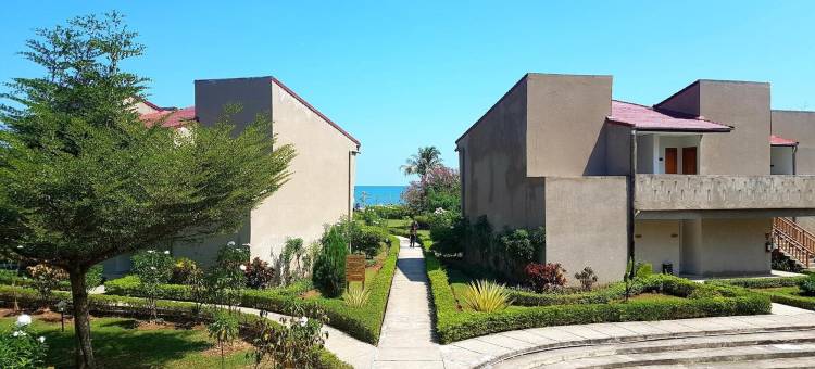 鲁弯萨海滩度假村(Luwansa Beach Hotel)图片