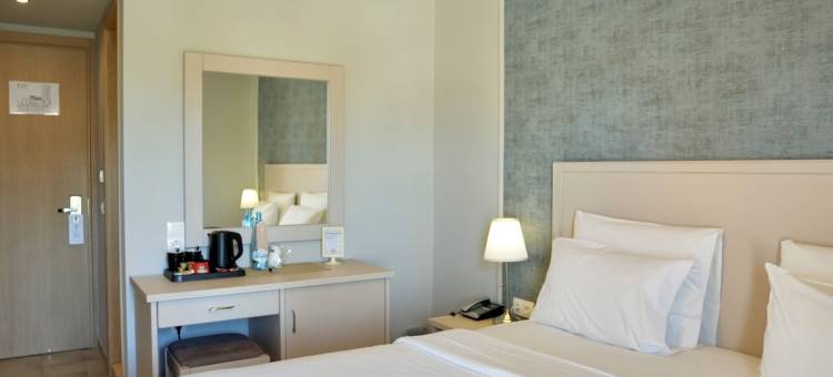 泰勒希拉酒店(Telesilla Hotel)图片