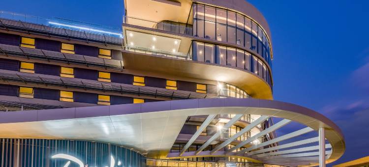 拉迪森酒店及会议中心-奥利弗·坦博机场(Radisson Hotel and Convention Centre OR Tambo Airport)图片