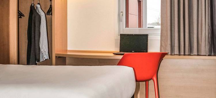 圣热尼普伊日内瓦宜必思酒店(法国边境内)(Ibis Saint-Genis-Pouilly Genève)图片