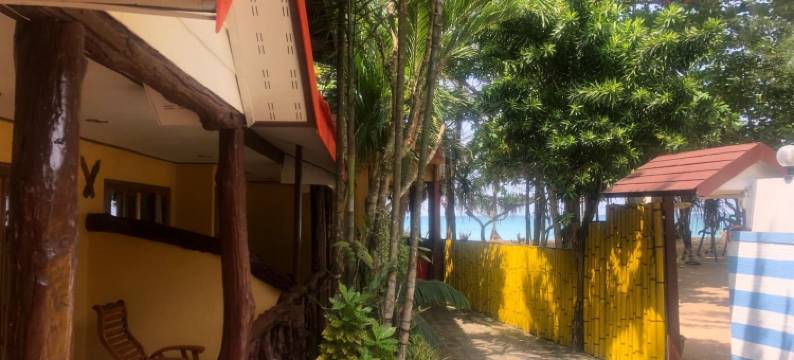 阮迈奈阳海滩酒店(Ruan Mai Naiyang Beach Resort)图片