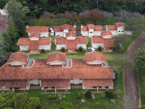 拉戈阿尔法维尔