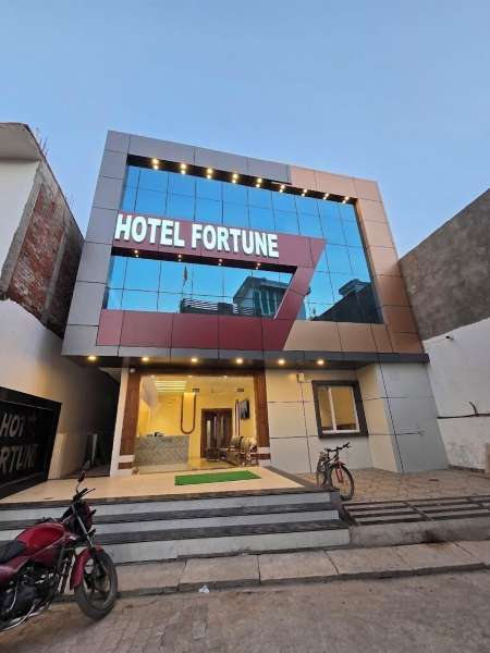 Hotel FortuneHotel Overview