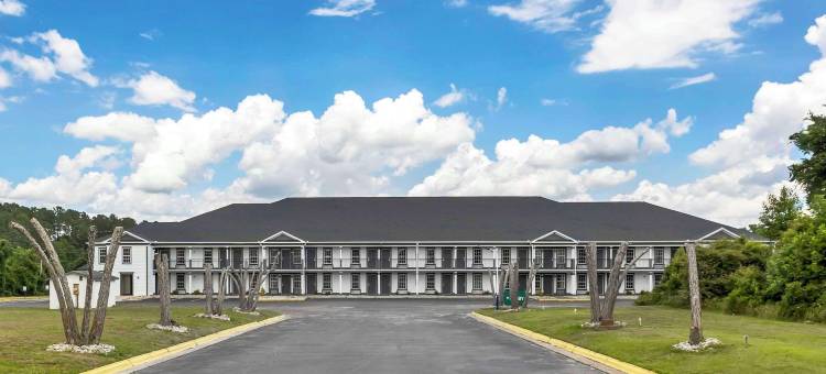 套房酒店(品质酒店套房桑蒂)(Quality Inn & Suites)图片