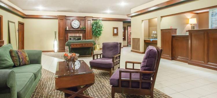 卡尤加布鲁酒店(Cayuga Blu)图片