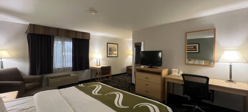 拉夫兰凯艺套房酒店(Quality Inn & Suites Loveland)图片