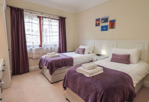 Romney 17 Hotel Overview